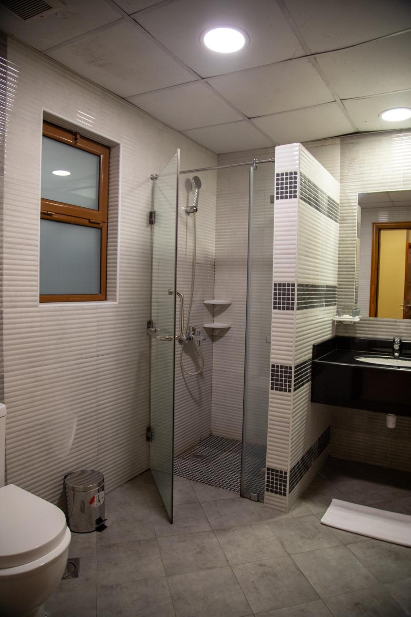 Juffair Trends Luxury Apartment Al-Manamah Bagian luar foto