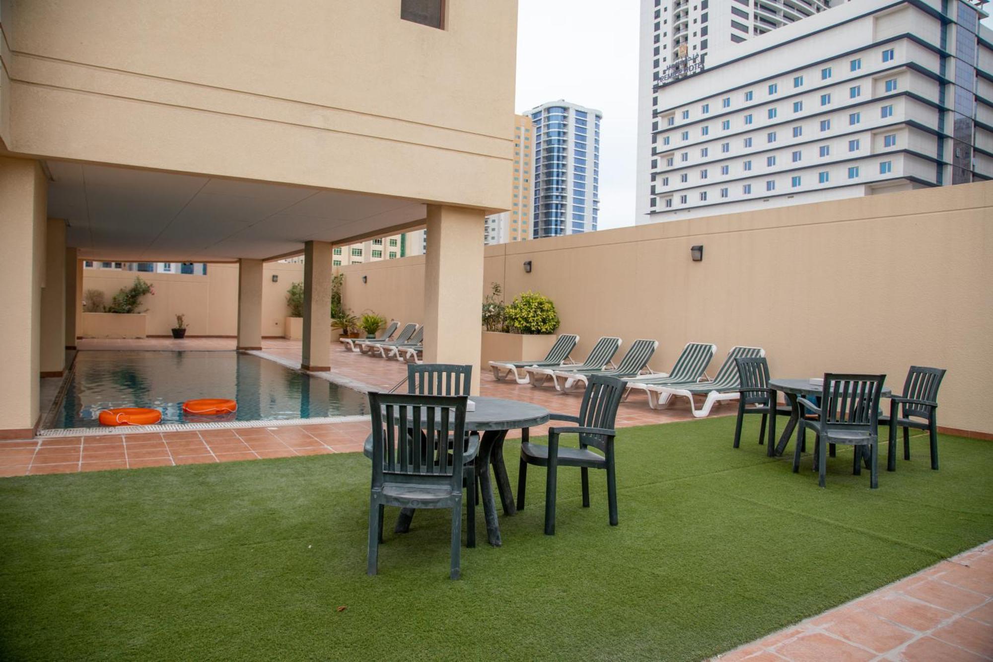 Juffair Trends Luxury Apartment Al-Manamah Bagian luar foto