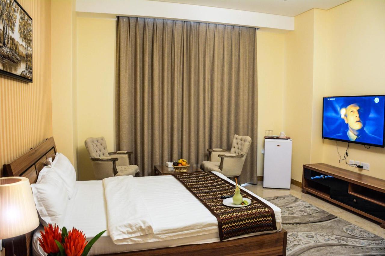 Juffair Trends Luxury Apartment Al-Manamah Bagian luar foto